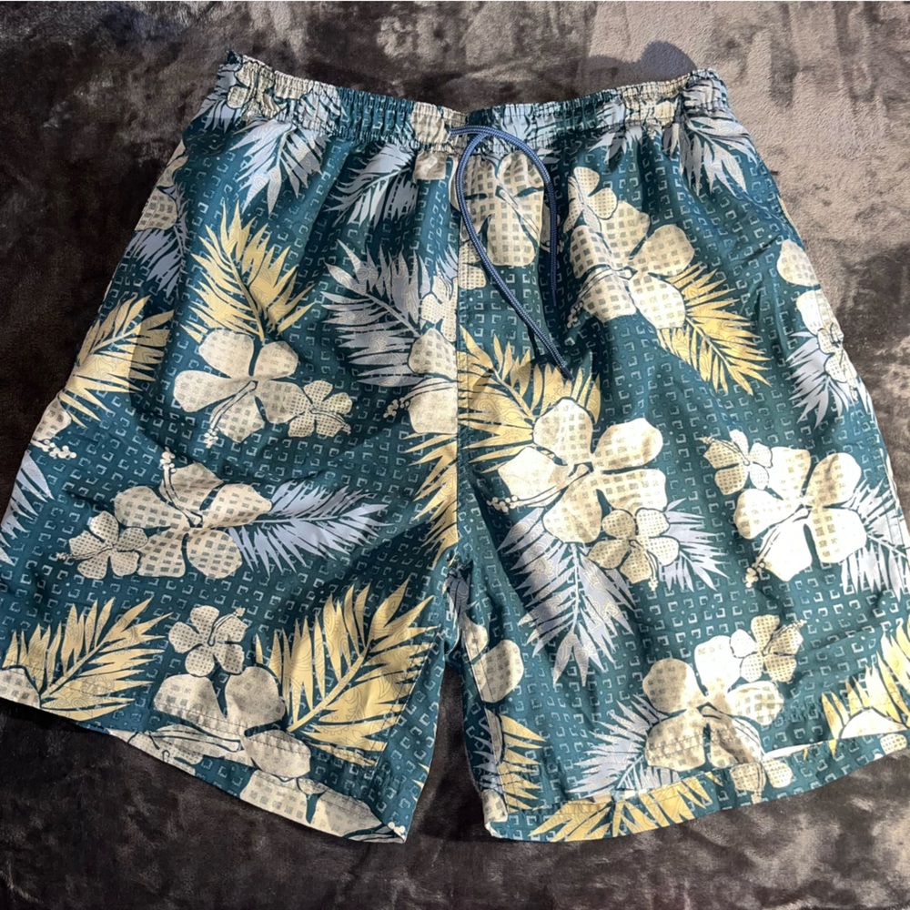 Covington Size LG Floral Print Swim Trunk